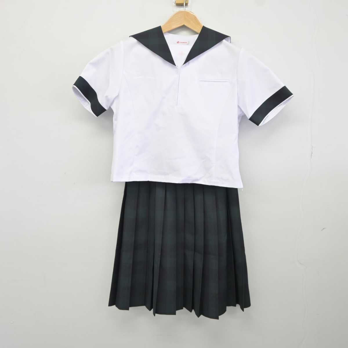 中古】長崎県 長崎日本大学学園 長崎日本大学中学校 女子制服 3点 (セーラー服・スカート) sf040008 | 中古制服通販パレイド