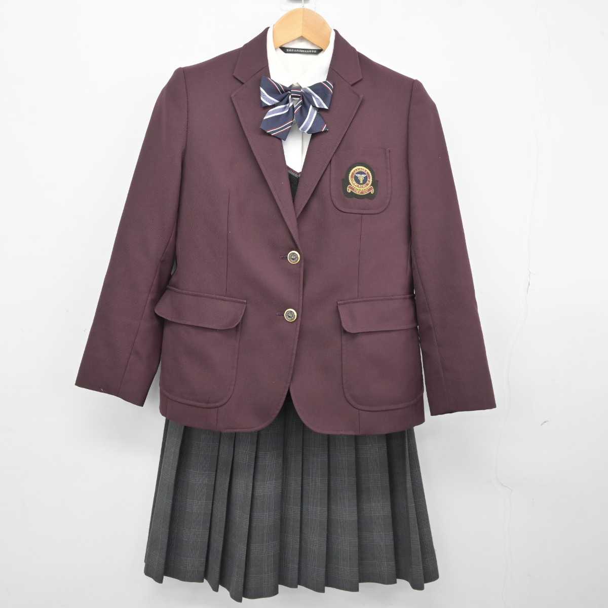 岡山県立玉島商業高校 女子制服セット ジャケット スカート 指定品 紺ブレザー グレー コスプレ衣裳 高等学校 かわいい 卒業生 - コスプレ衣装