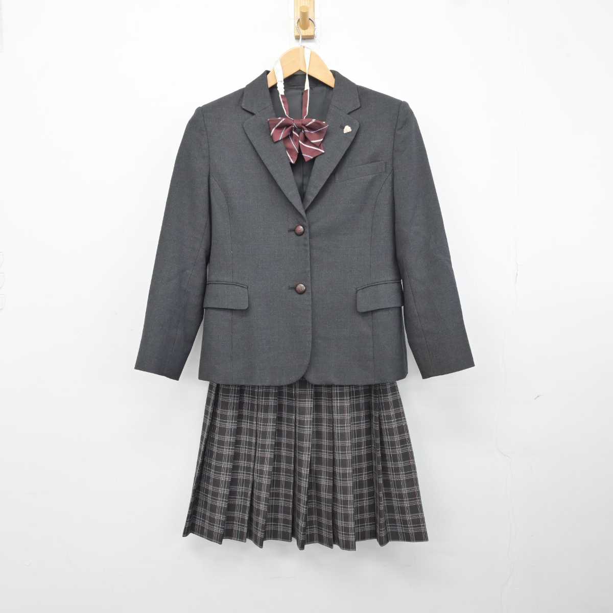 中古】東京都 八王子桑志高等学校 女子制服 4点 (ブレザー・スカート) sf040325 | 中古制服通販パレイド