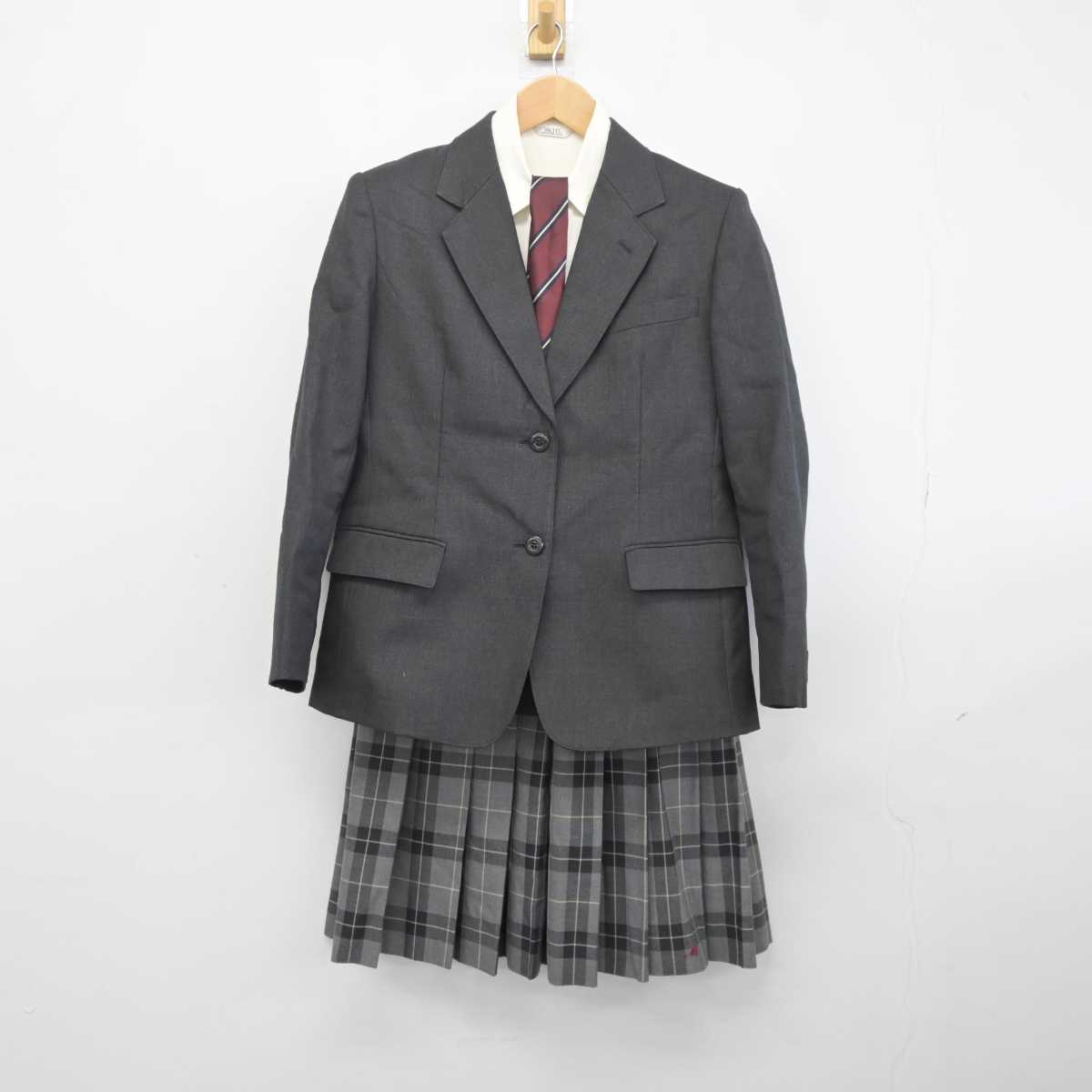 中古】京都府 桃山高等学校 女子制服 4点 (ブレザー・シャツ・スカート) sf040911 | 中古制服通販パレイド