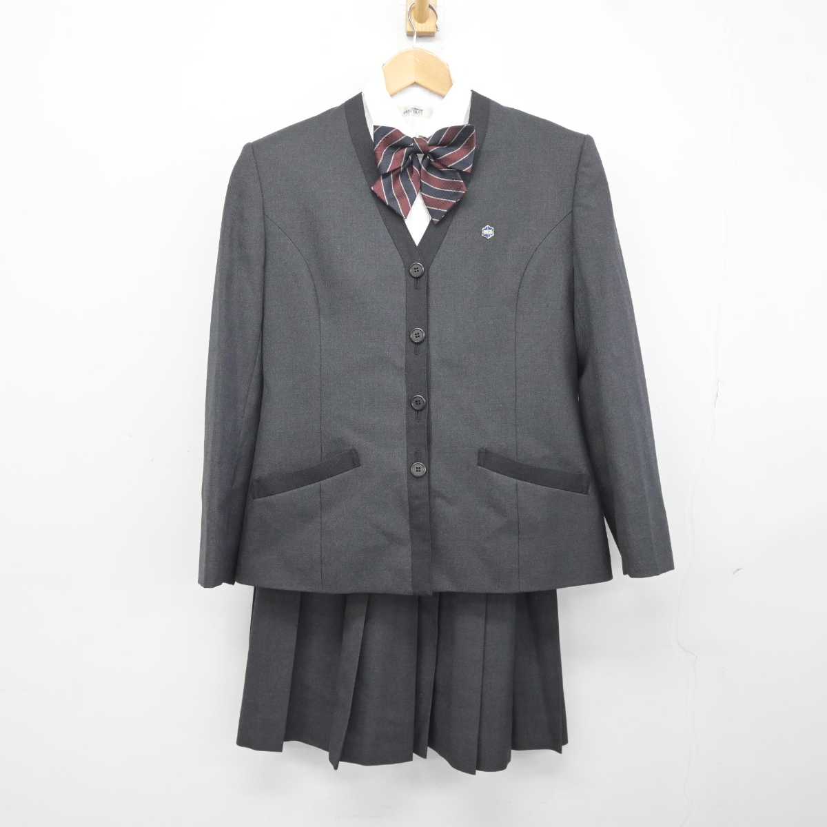 【中古】北海道 北星学園女子中学高等学校 女子制服 4点 (ブレザー・シャツ・スカート) sf041082