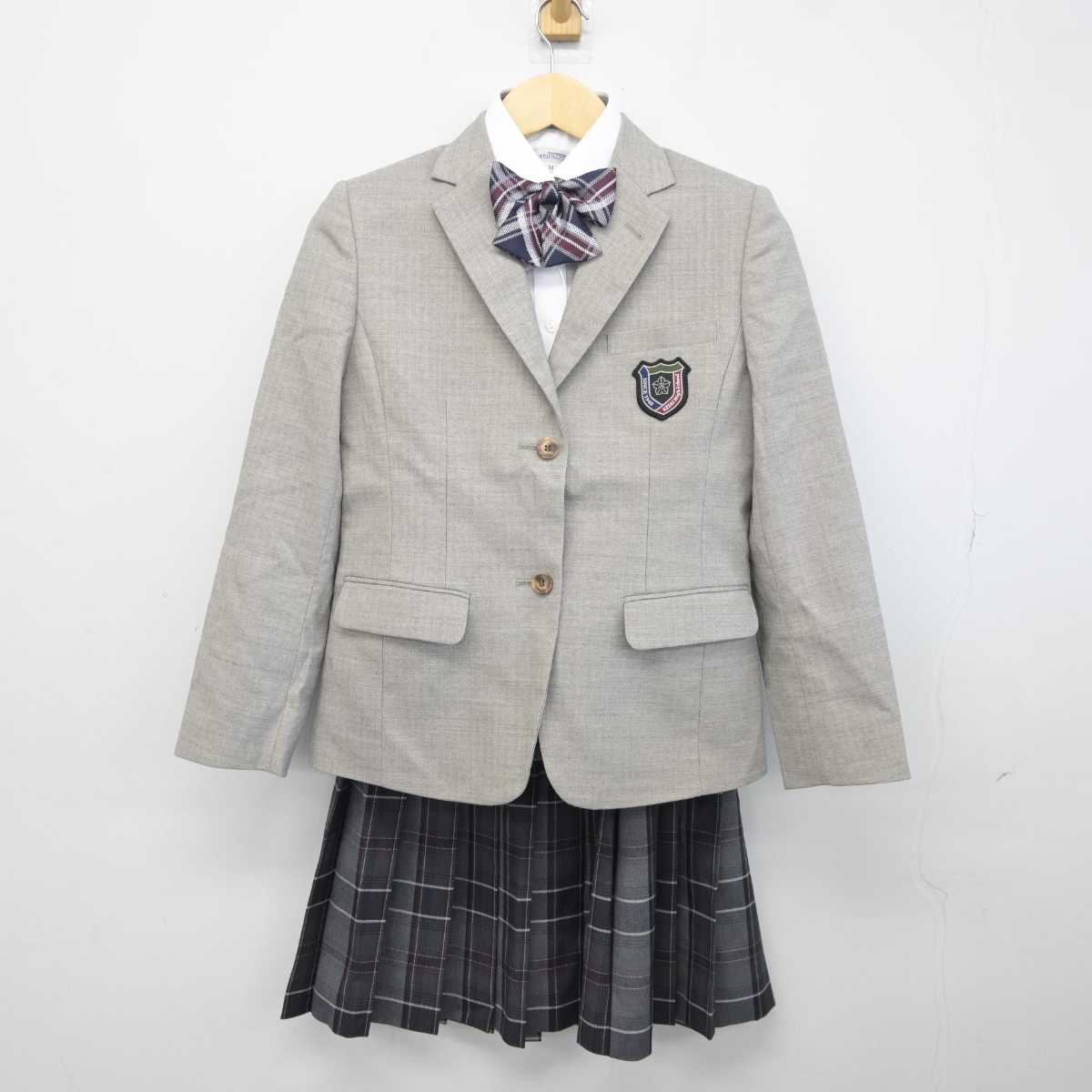 東大阪市 松葉幼稚園 女の子制服 - キッズ用品