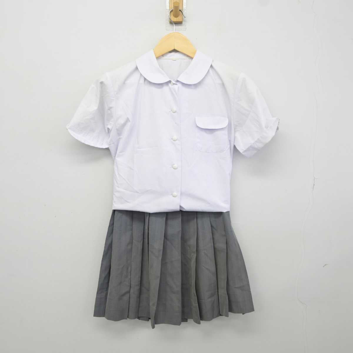 【中古】大阪府 高等学校高等学校 女子制服 2点 (シャツ・スカート) sf042365