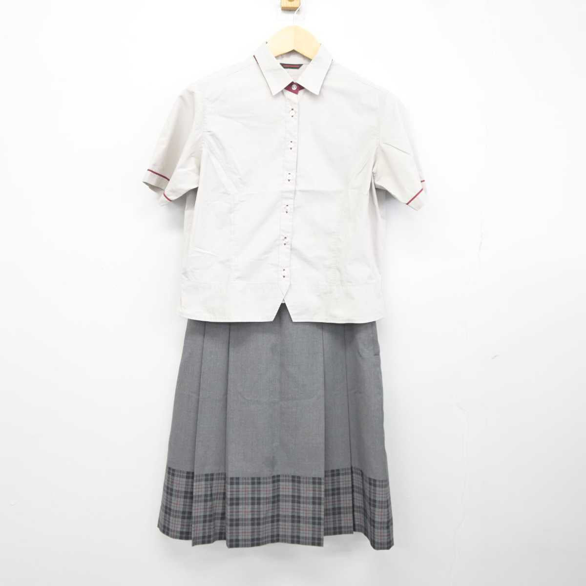 【中古】神奈川県 北鎌倉女子学園高等学校 女子制服 2点 (シャツ・スカート) sf042707