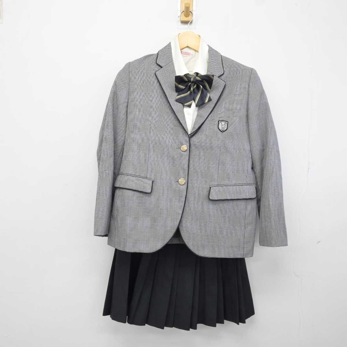 【中古】三重県 津田学園高等学校 女子制服 5点 (ブレザー・シャツ・ニット・スカート) sf042717