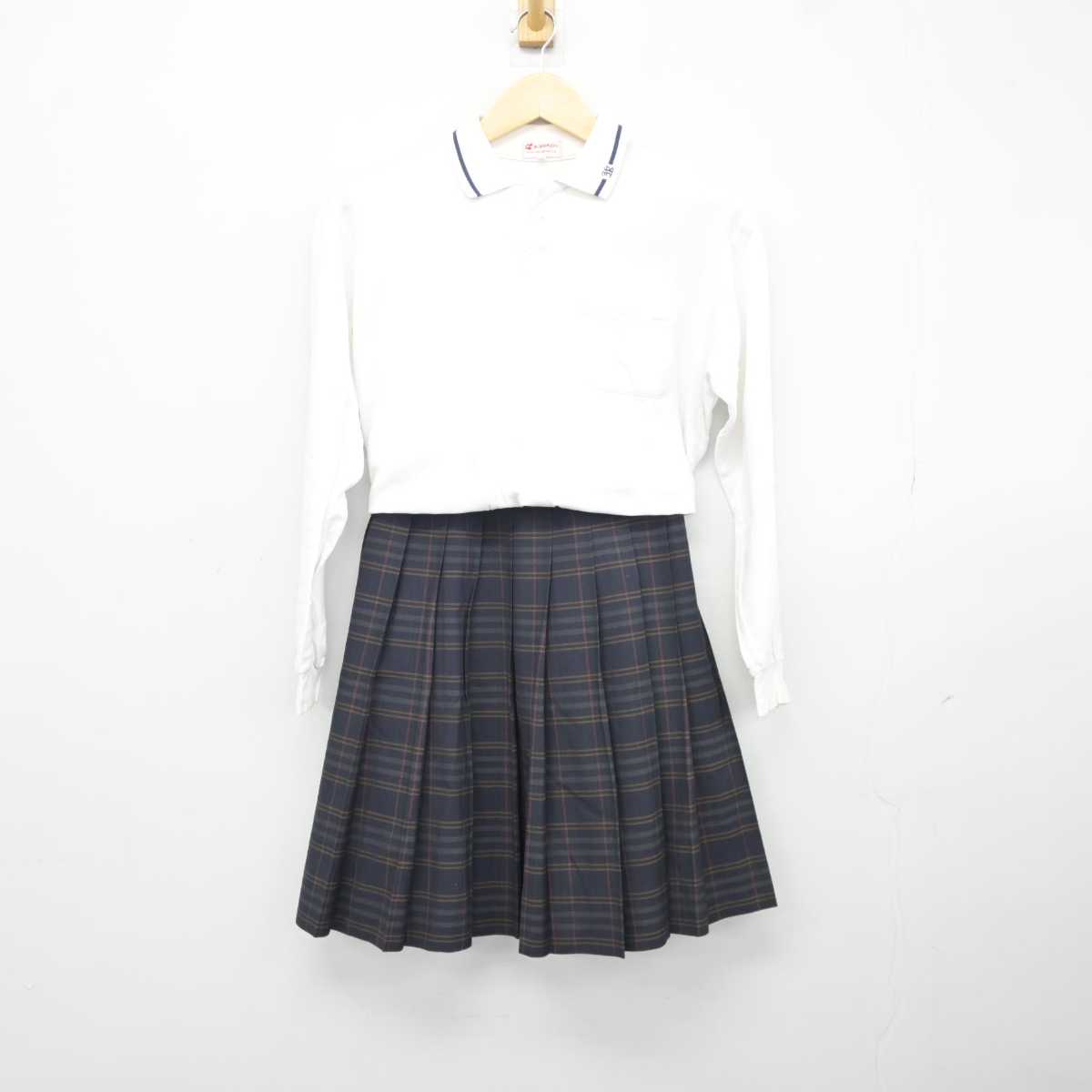 中古】大阪府 交野市立第三中学校 女子制服 2点 (シャツ・スカート) sf043638 | 中古制服通販パレイド