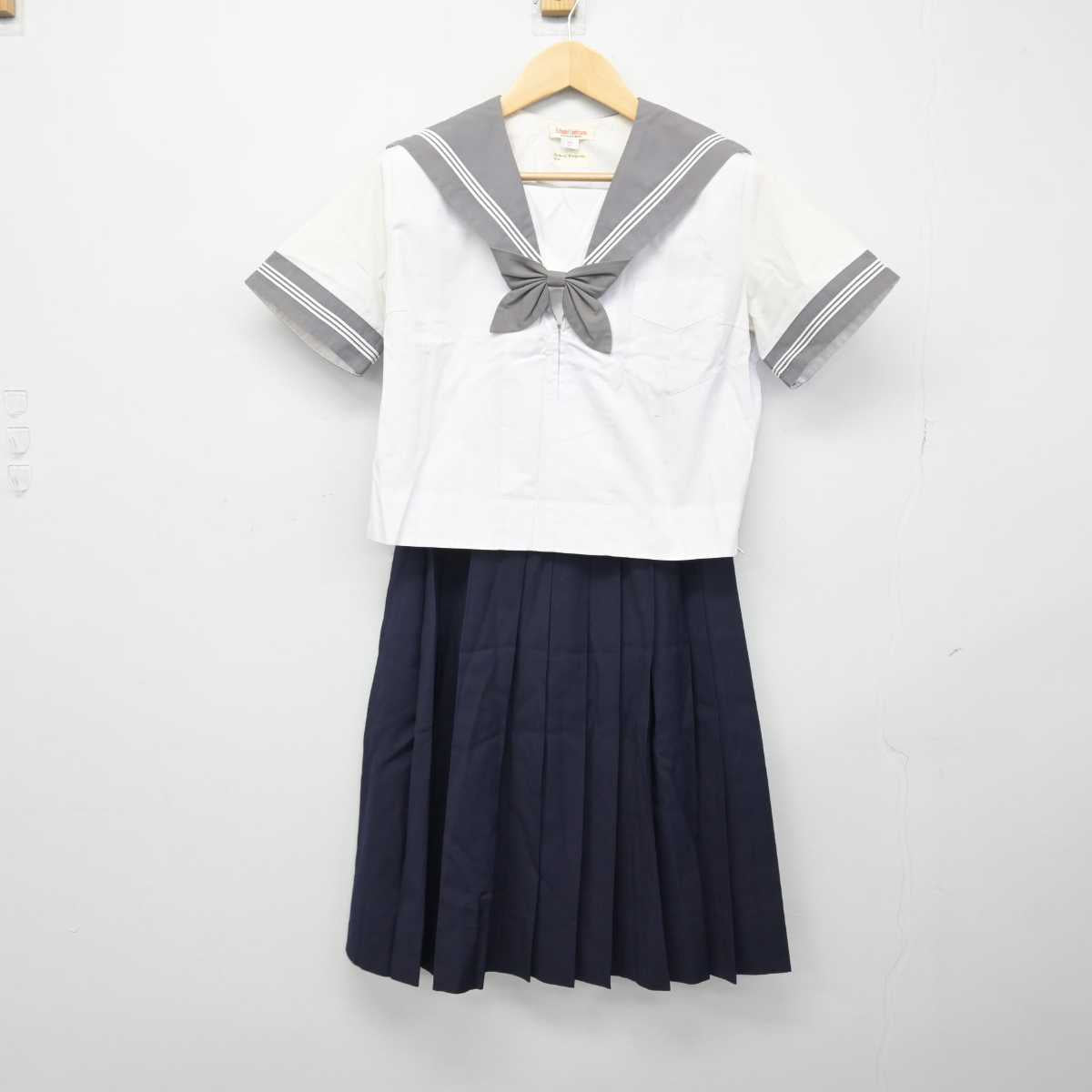 【中古】大阪府 明浄学院高等学校 女子制服 4点 (セーラー服・スカート) sf046365