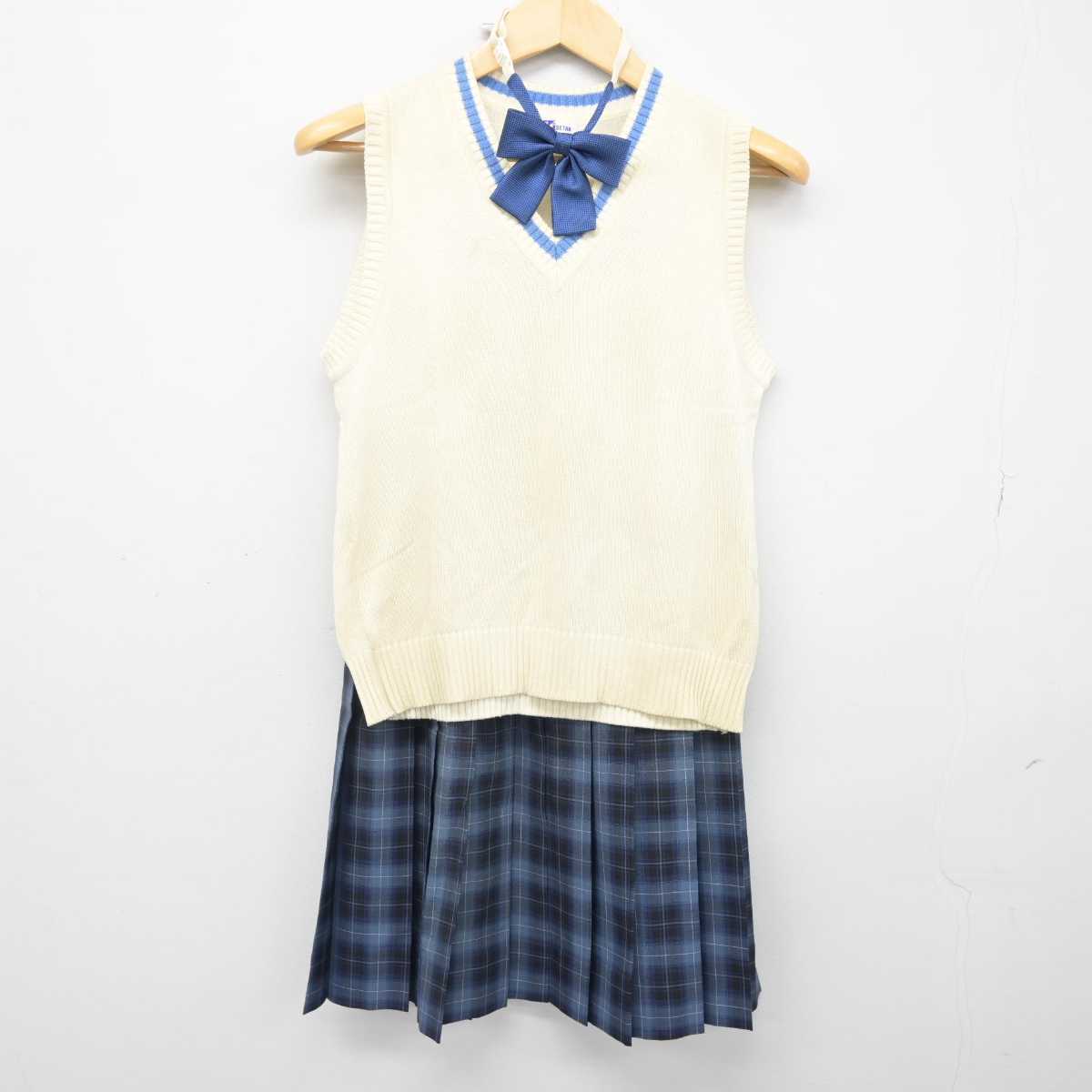 中古】京都府 京都産業大学附属高等学校 女子制服 3点 (ニットベスト・スカート) sf046431 | 中古制服通販パレイド