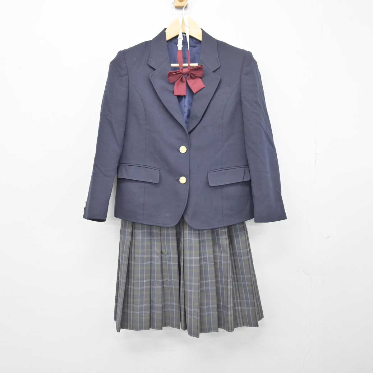 中古】栃木県 鹿沼市立北中学校 女子制服 4点 (ブレザー・ニット