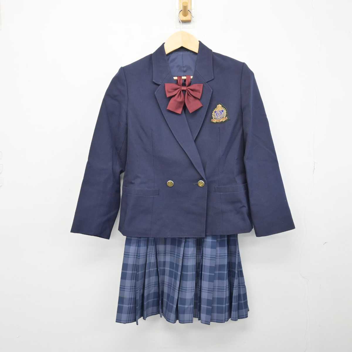 中古】北海道 東海大学第四高等学校 女子制服 4点 (ブレザー・ベスト・スカート) sf046861 | 中古制服通販パレイド