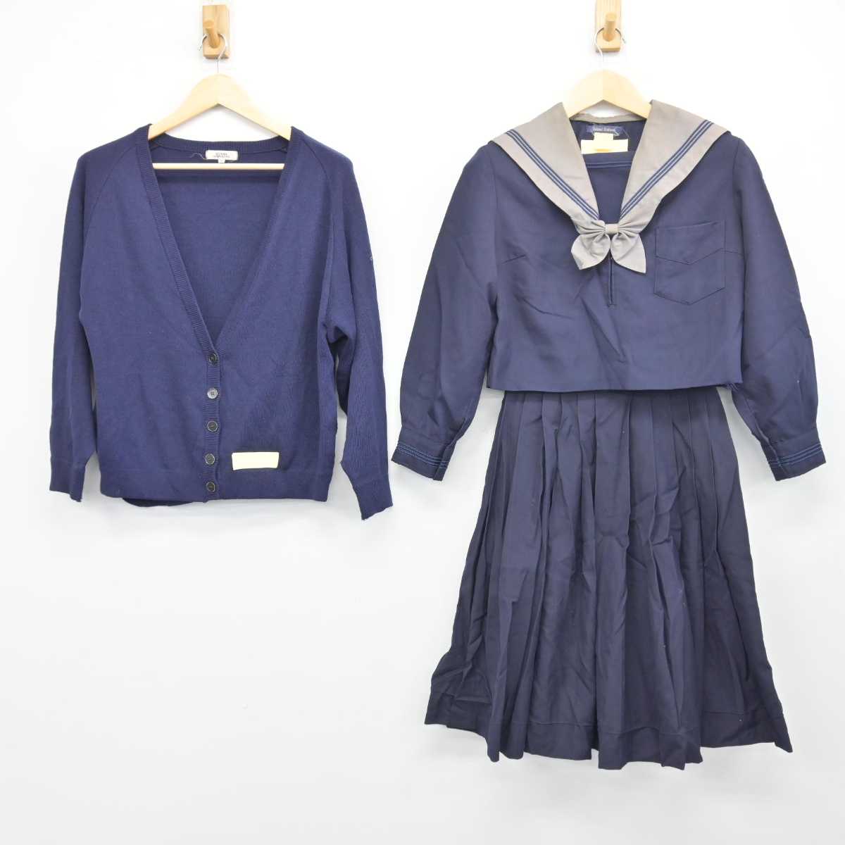 【中古】大阪府 明浄学院高等学校 女子制服 3点 (セーラー服・スカート) sf047132