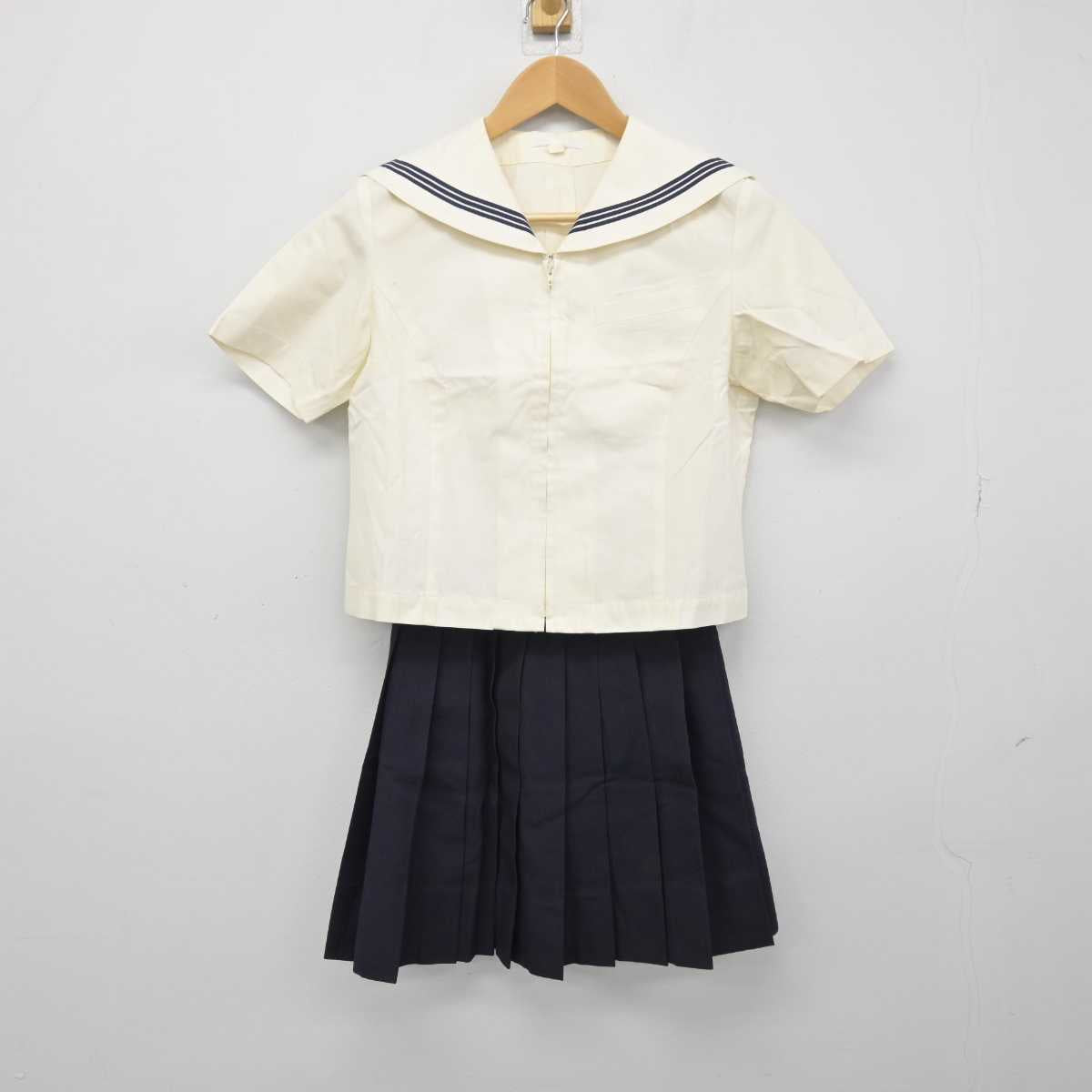 中古】福岡県 博多女子高等学校 女子制服 3点 (セーラー服