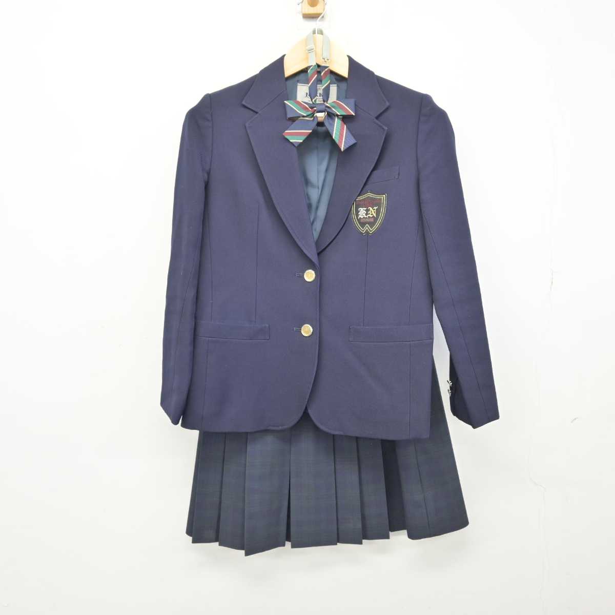 中古】岐阜県 各務原西高等学校 女子制服 3点 (ブレザー・スカート) sf048038 | 中古制服通販パレイド