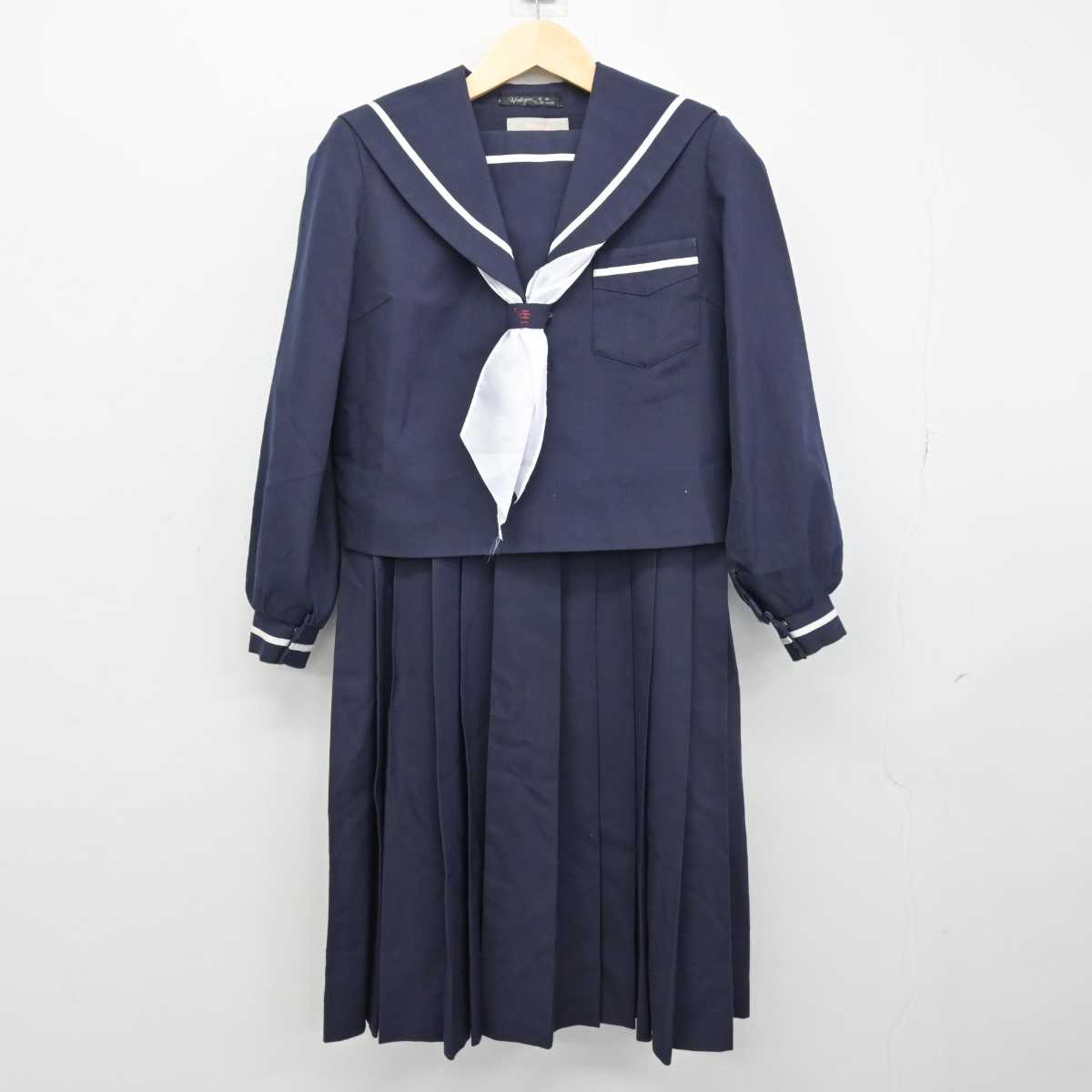 【中古】宮崎県 宮崎西中学校 女子制服 3点 (セーラー服・ジャンパースカート) sf051537