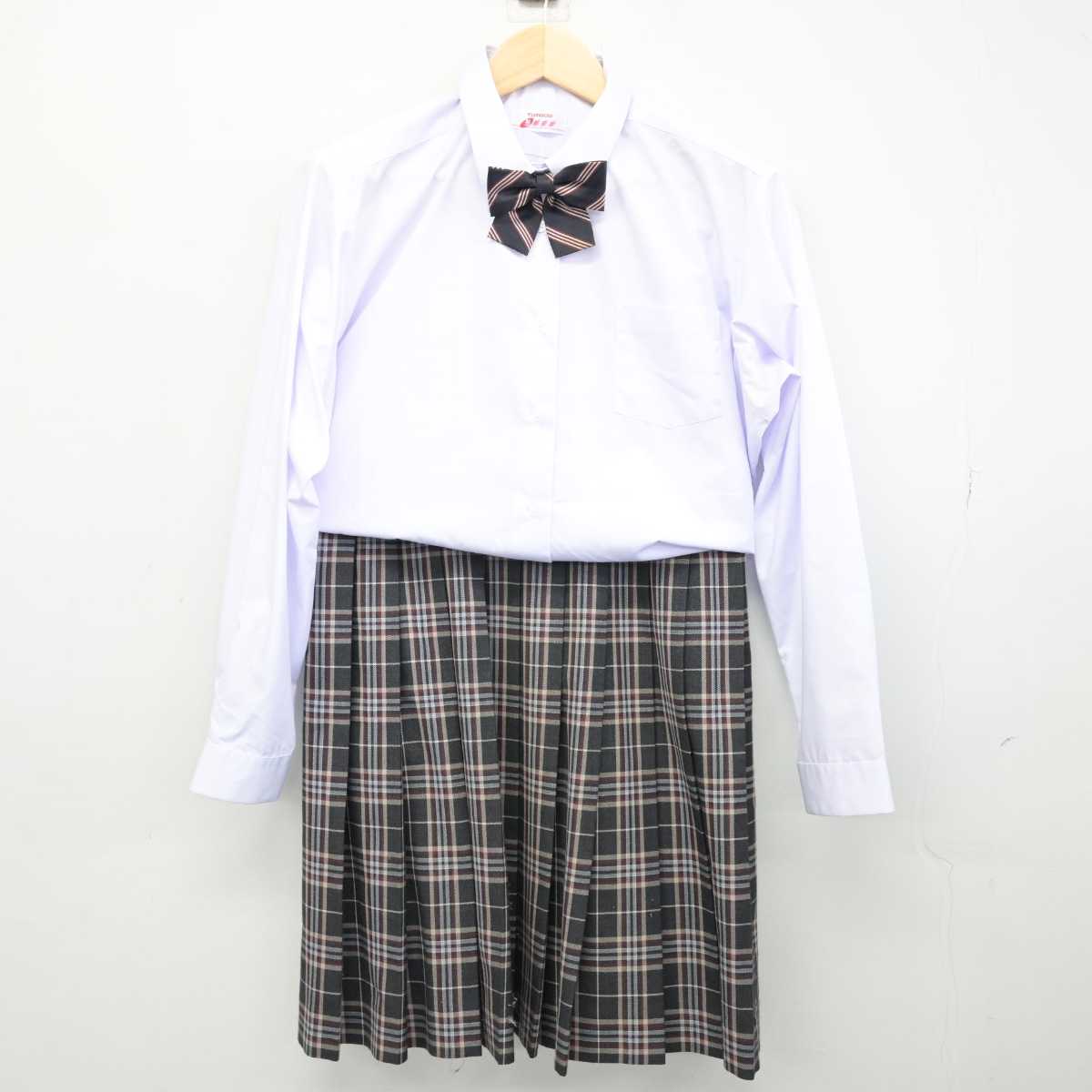 【中古】東京都 大原学園高等学校 女子制服 4点 (シャツ・スカート) sf052310