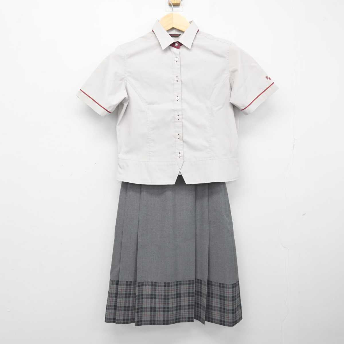 【中古】神奈川県 北鎌倉女子学園中学校・高等学校 女子制服 2点 (シャツ・スカート) sf052759