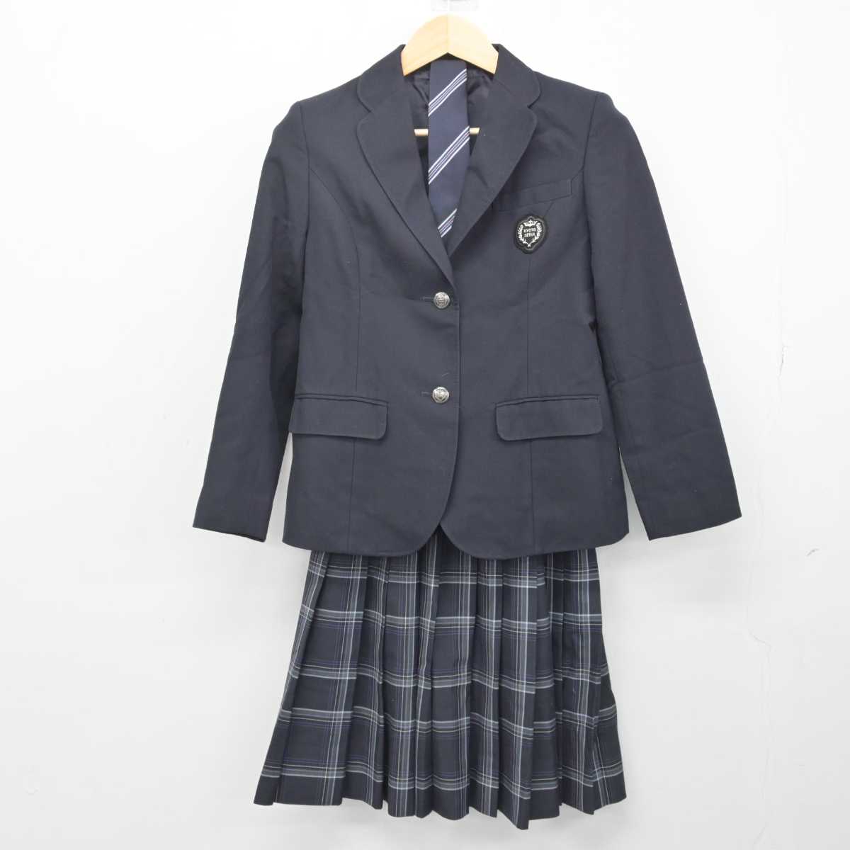 中古】京都府 京都精華高等学校 女子制服 3点 (ブレザー・スカート) sf052811 | 中古制服通販パレイド