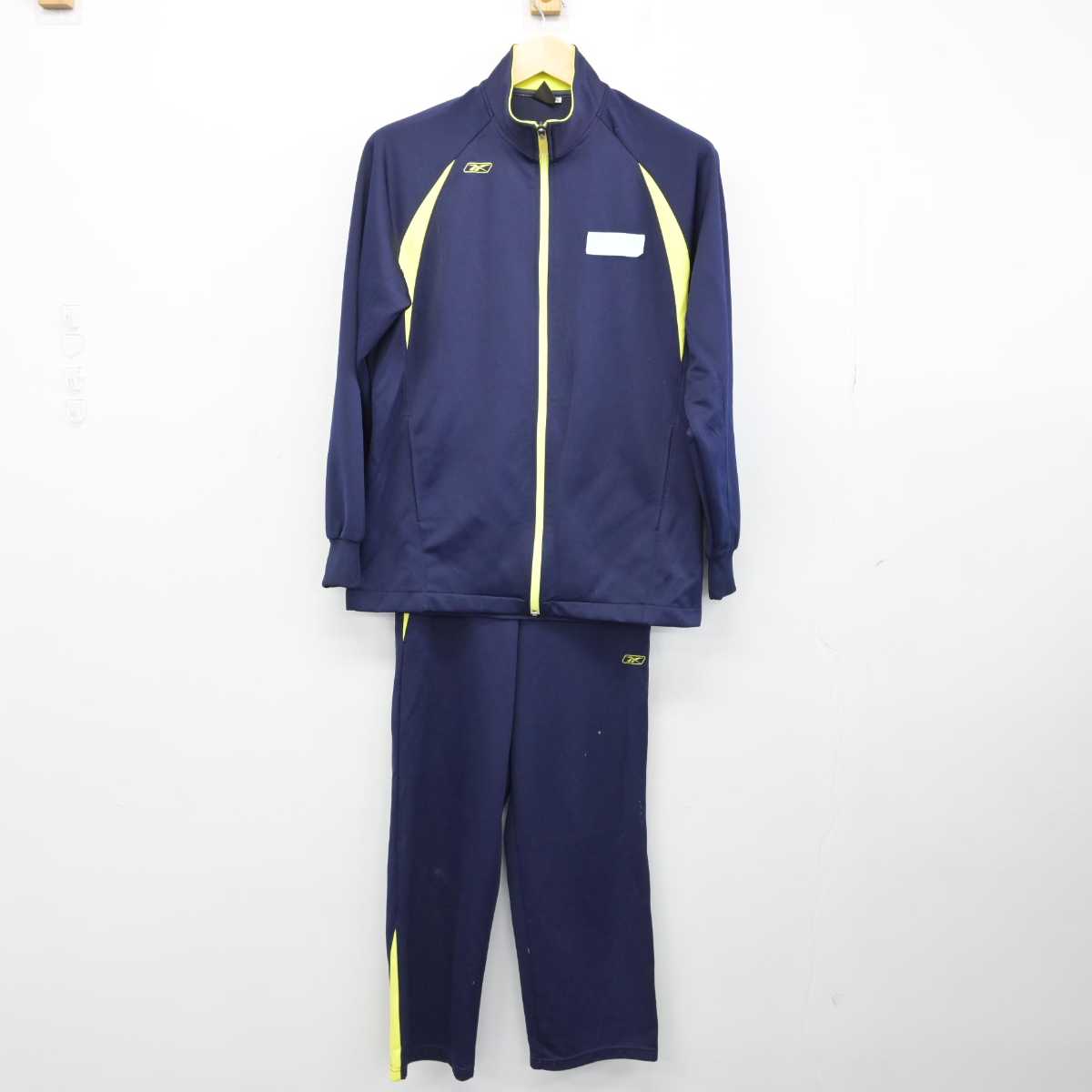 【中古】埼玉県 大宮武蔵野高等学校 女子制服 2点 (ジャージ 上・ジャージ 下) sf053237