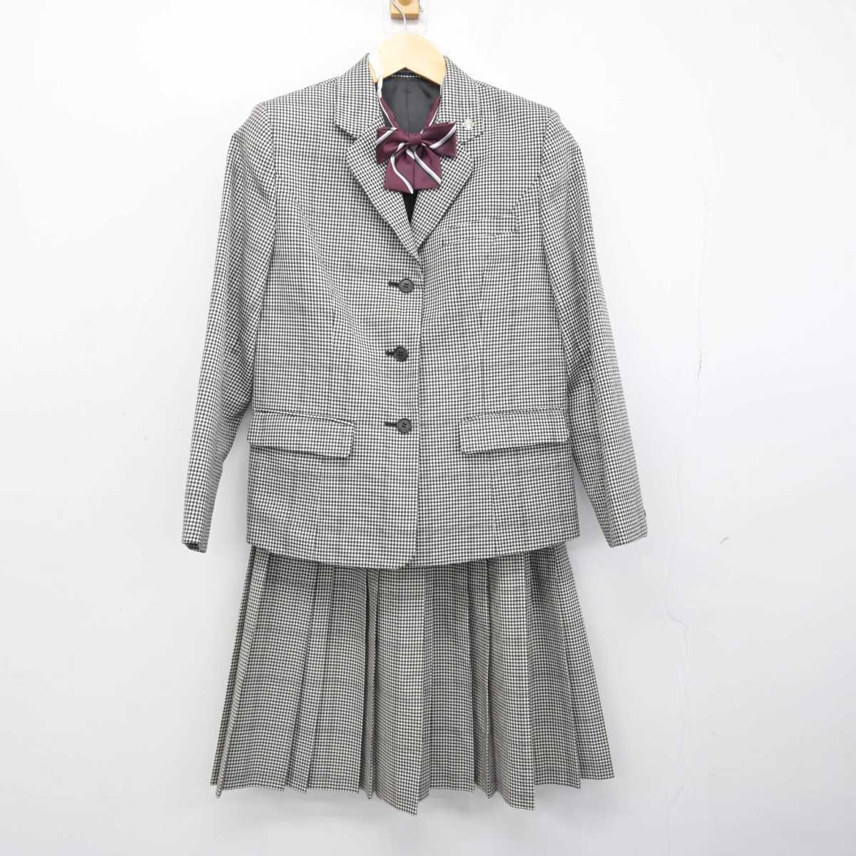 【中古】長崎県 青雲中学校 女子制服 5点 (ブレザー・ベスト・スカート) sf053246