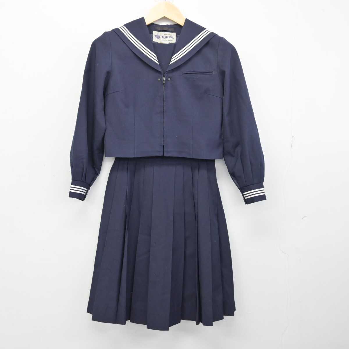 中古】千葉県 市川市立第三中学校 女子制服 2点 (セーラー服 中古】千葉県 市川市立第三中学校 女子制服 2点 (セーラー服
