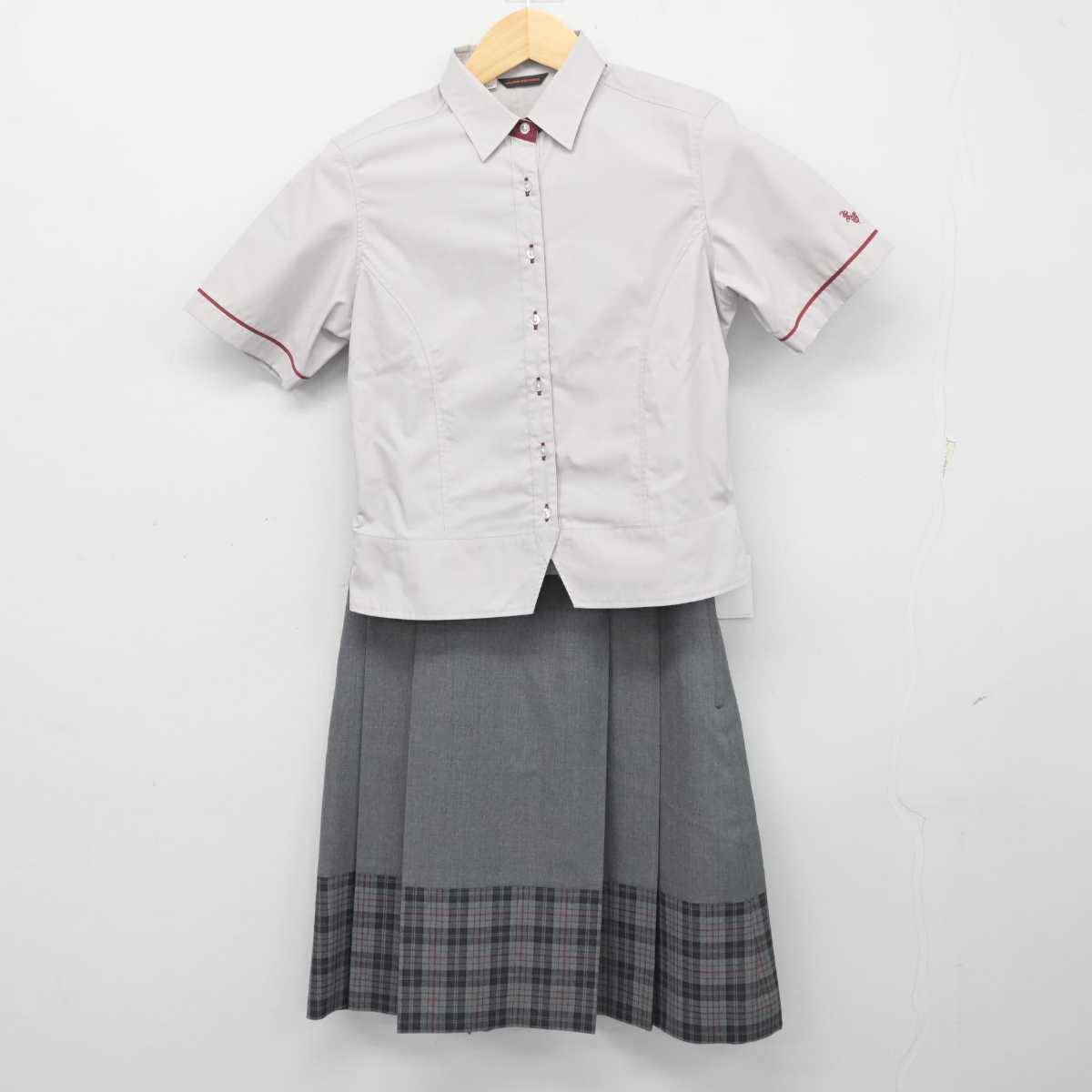 中古】神奈川県 北鎌倉女子学園中学校・高等学校 女子制服 2点 (シャツ・スカート) sf054256 | 中古制服通販パレイド