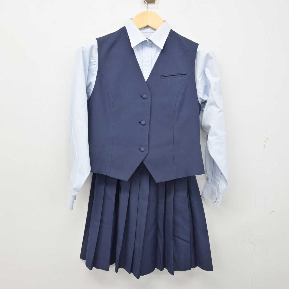 【中古】千葉県 千葉中学校 女子制服 3点 (ベスト・シャツ・スカート) sf054380