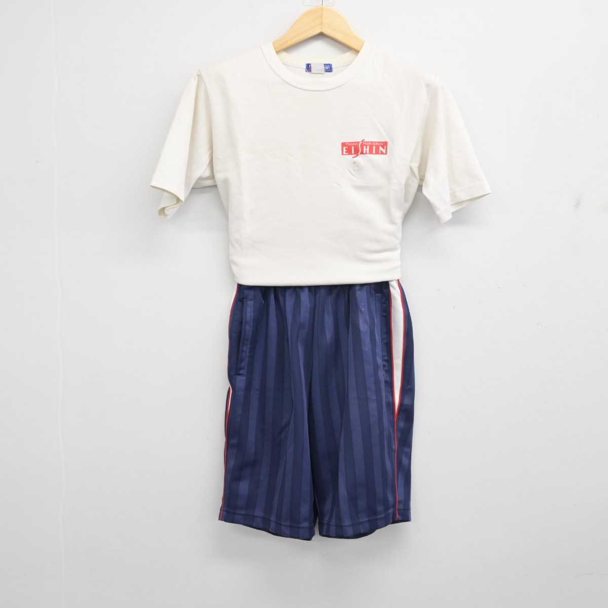 【中古】茨城県 牛久栄進高等学校 男子制服 2点 (体操服 上・体操服 下) sf056271