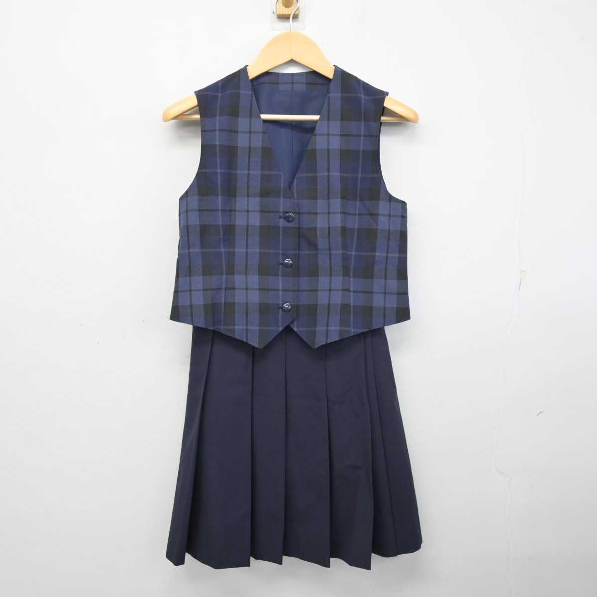 【中古】東京都 国立第二中学校 女子制服 2点 (ベスト・スカート) sf056447