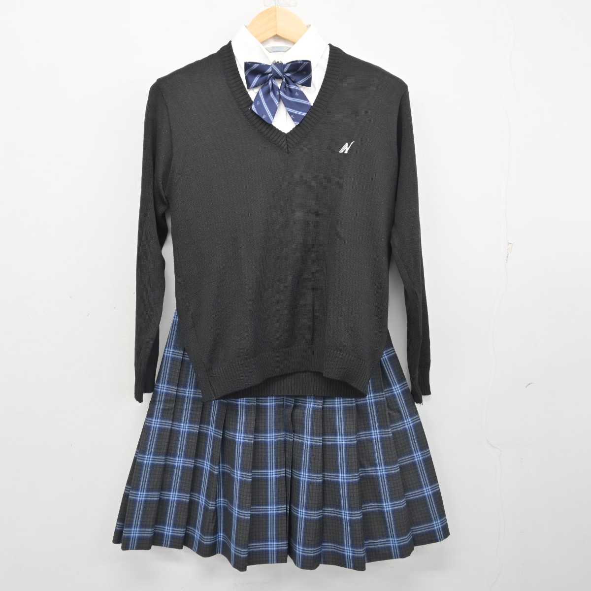 中古】青森県 八戸工業大学第二高等学校 女子制服 5点 (ニット・シャツ・スカート) sf056583 | 中古制服通販パレイド