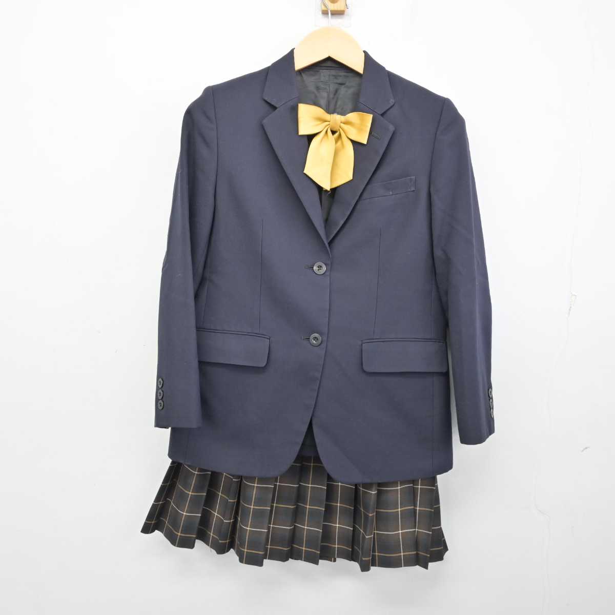 【中古】福岡県 九州産業大学付属九州高等学校 女子制服 4点 (ブレザー・ニット・スカート) sf058234