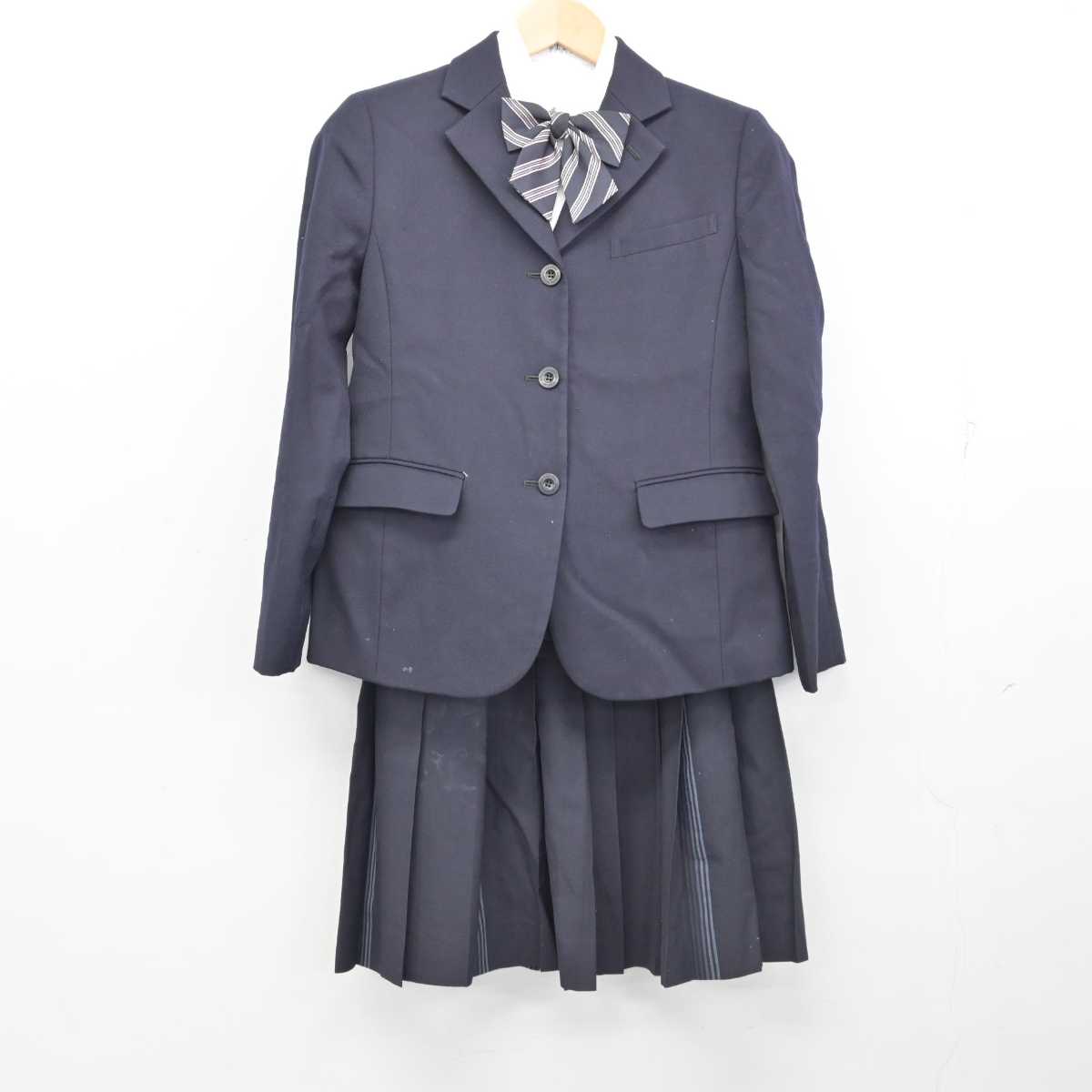 【中古】福岡県 中村学園女子高等学校 女子制服 4点 (ブレザー・シャツ・スカート) sf058598