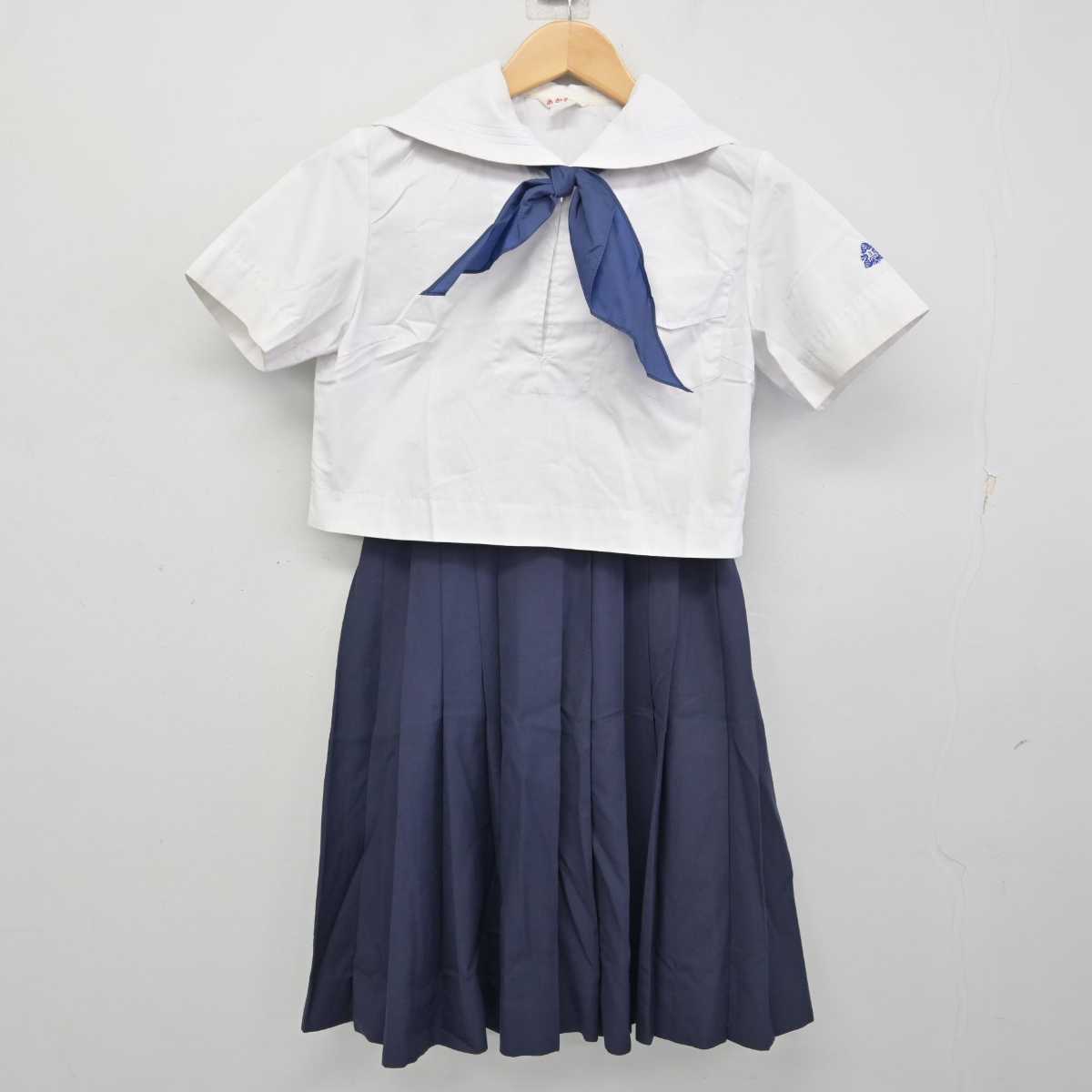 中古】福岡県 香椎高等学校 女子制服 5点 (セーラー服・スカート) sf059255 | 中古制服通販パレイド