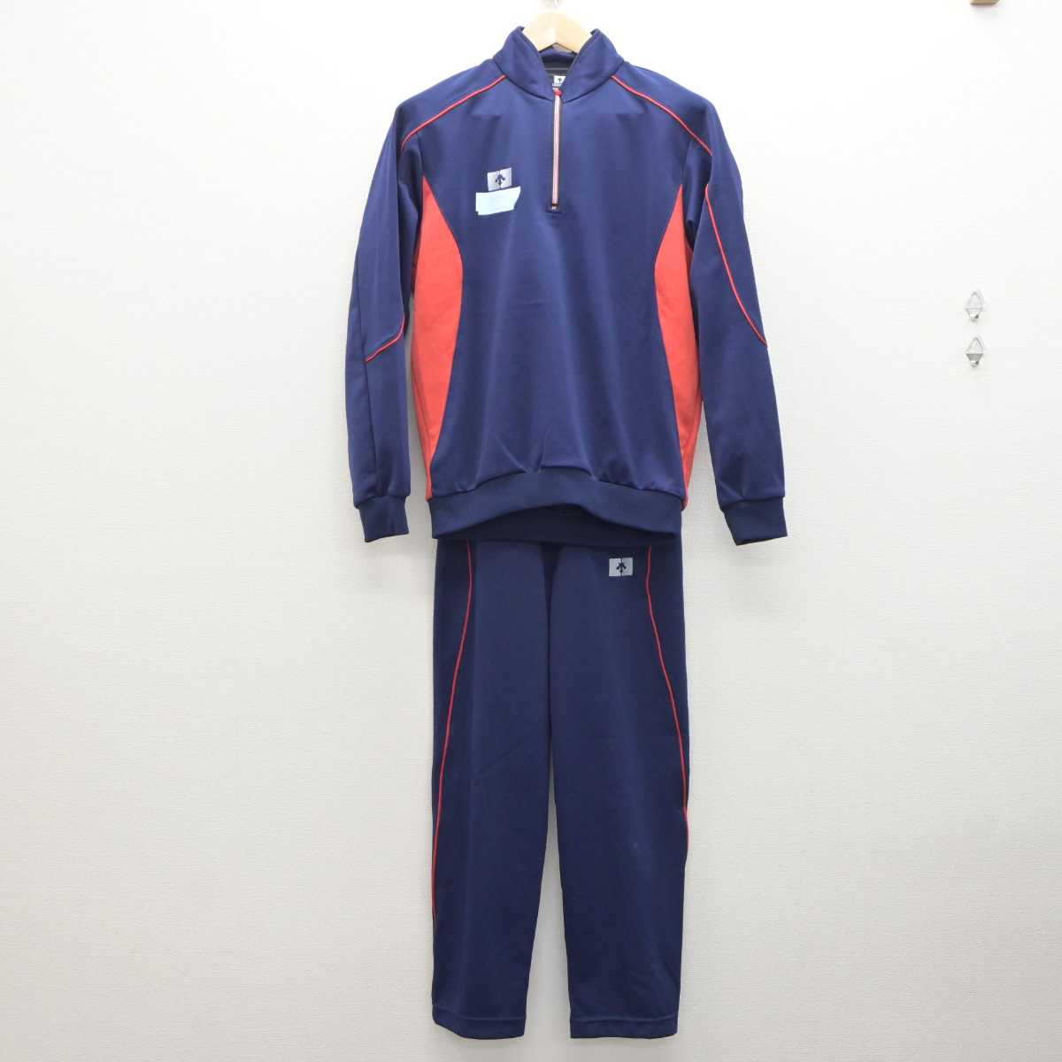 中古】岐阜県 揖斐高等学校 女子制服 2点 (ジャージ 上
