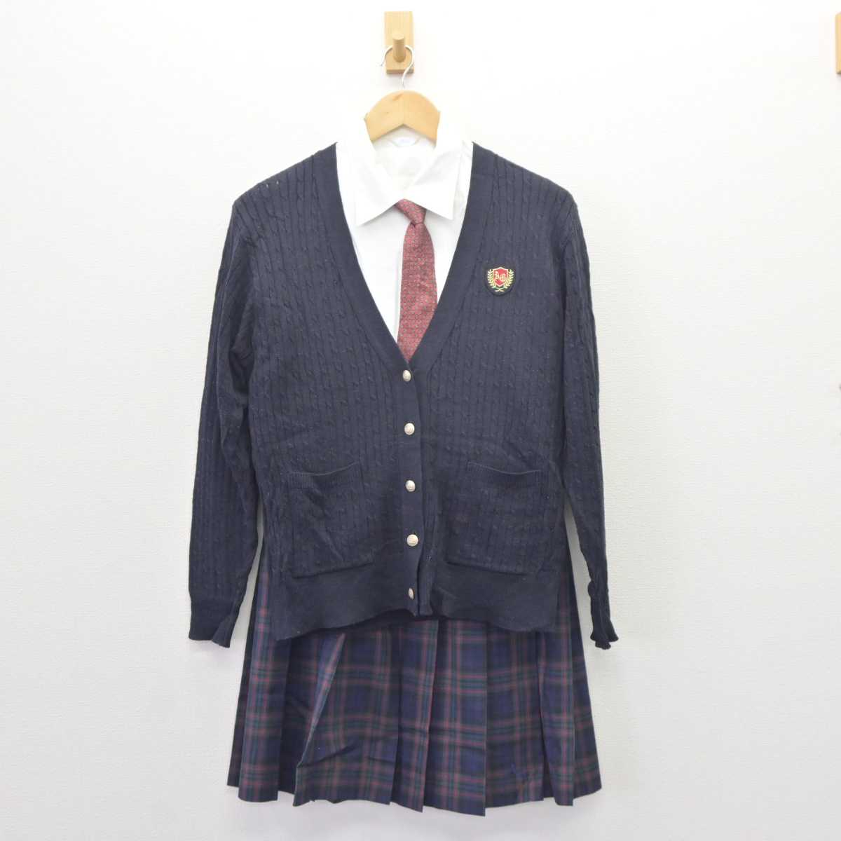 中古】愛知県 安城学園高等学校 女子制服 4点 (ニット・シャツ 中古】愛知県 安城学園高等学校 女子制服 4点 (ニット・シャツ