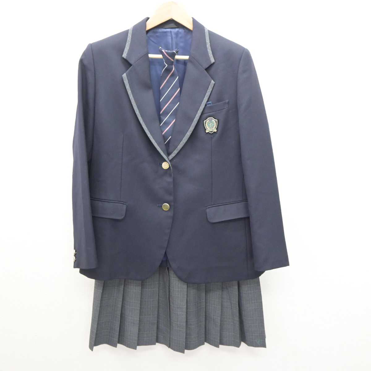 【中古】大阪府 竹見台中学校 女子制服 4点 (ブレザー・スカート) sf064071