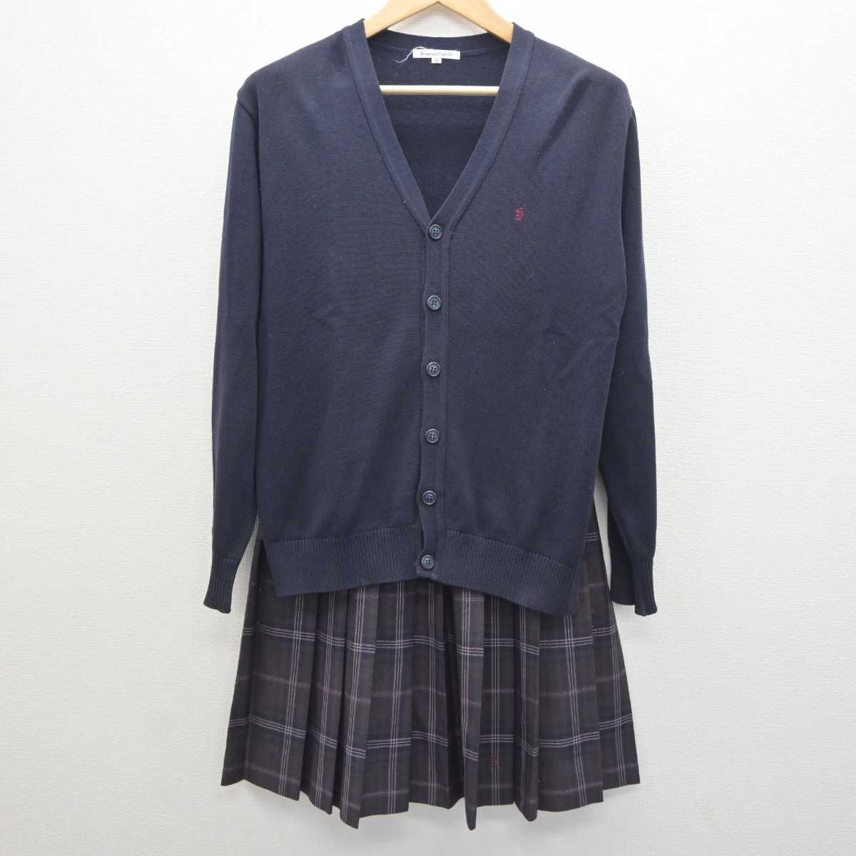 中古】茨城県 常総学院高等学校 女子制服 2点 (ニット・スカート) sf064295 | 中古制服通販パレイド