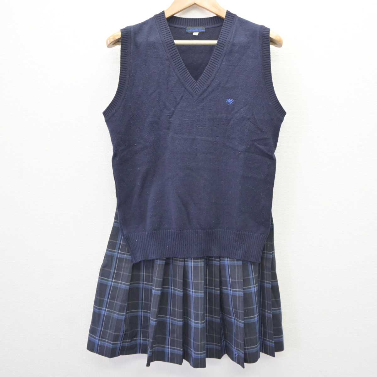 中古】大阪府 東淀川高等学校 女子制服 2点 (ニットベスト・スカート) sf065763 | 中古制服通販パレイド