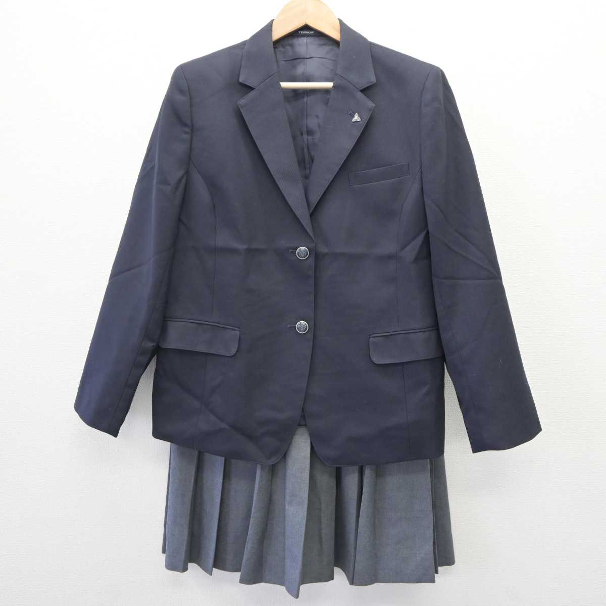 【中古】熊本県 鎮西高等学校/旧制服 女子制服 4点 (ブレザー・ベスト・スカート) sf065826