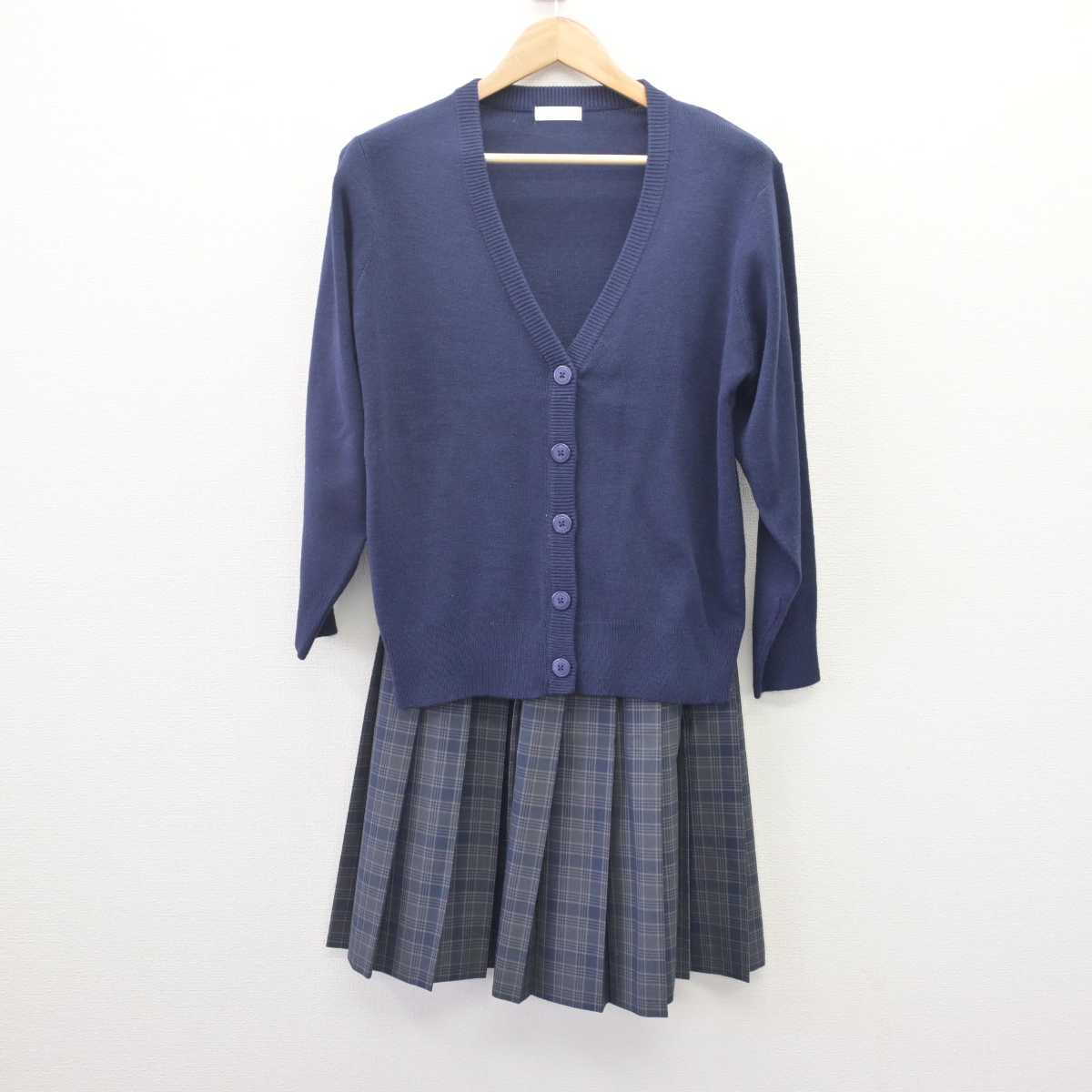 中学校 制服 backend=imagemagick;version=1;