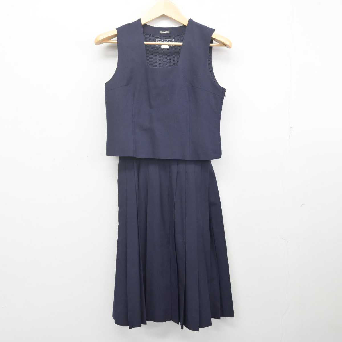 【中古】神奈川県 井田中学校 女子制服 2点 (ベスト・スカート) sf070206