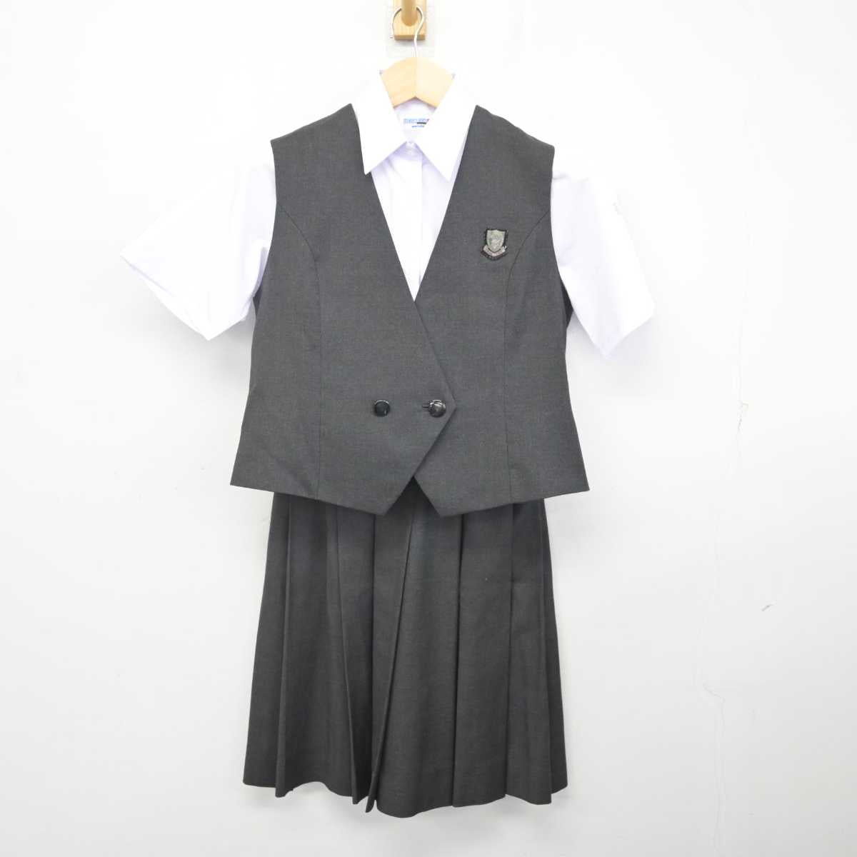 中古】埼玉県 星野高等学校 女子制服 3点 (ベスト・シャツ・スカート) sf070981 | 中古制服通販パレイド