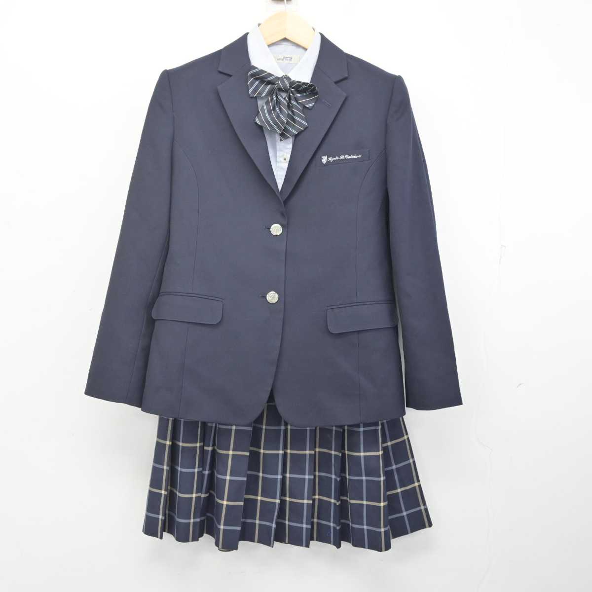 【中古】京都府 京都聖カタリナ高等学校 女子制服 5点 (ブレザー・シャツ・スカート) sf071411