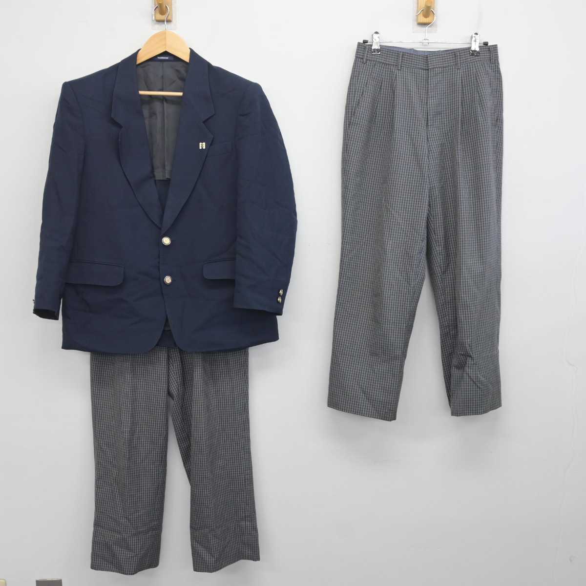 【中古】群馬県 前橋工業高等学校 男子制服 4点 (ブレザー・ズボン・ズボン) sf071879