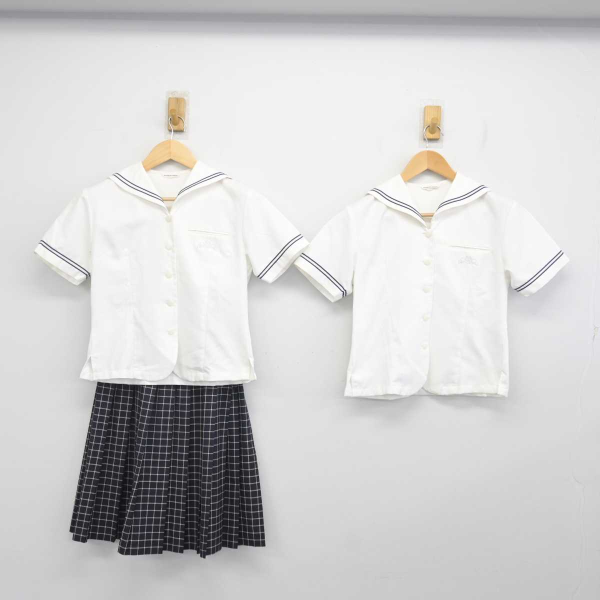 【中古】群馬県 高崎商科大学附属高等学校 女子制服 4点 (セーラー服・スカート) sf071893