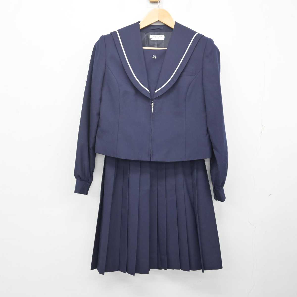 中古】北海道 明野中学校 女子制服 2点 (セーラー服・スカート) sf072098 | 中古制服通販パレイド