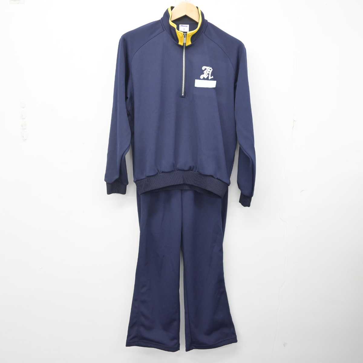 中古】福岡県 中村学園女子高等学校 女子制服 3点 (ジャージ 上