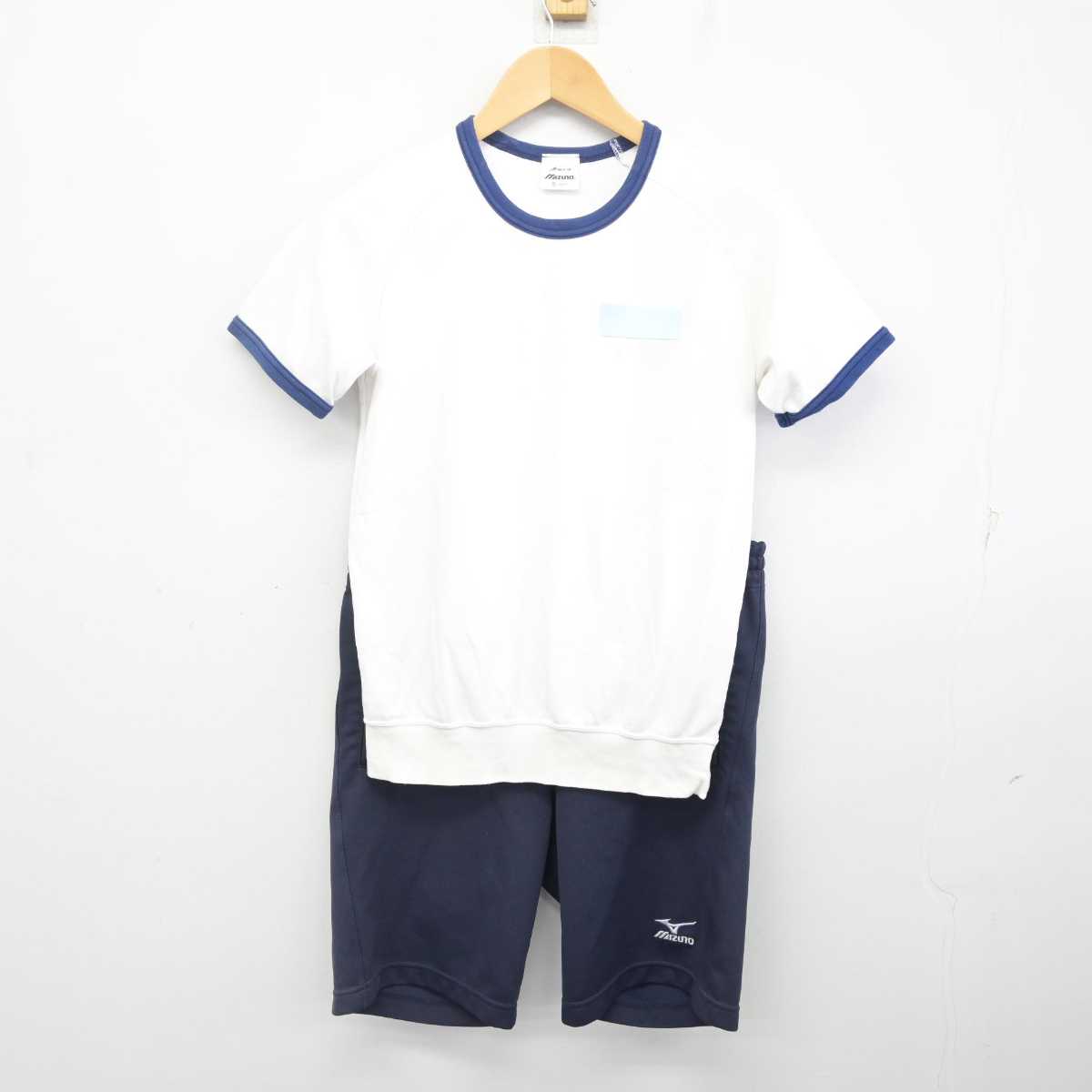 中古】愛知県 明和高等学校 女子制服 2点 (体操服 上・体操服 下