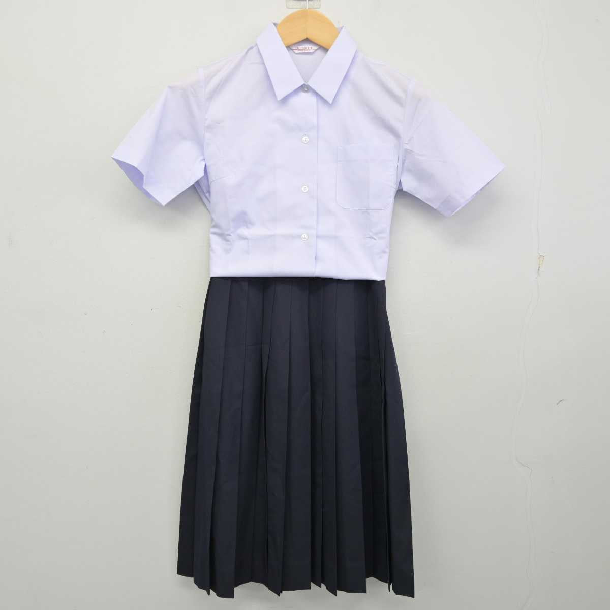 【中古】新潟県 巻西中学校 女子制服 2点 (シャツ・スカート) sf073021