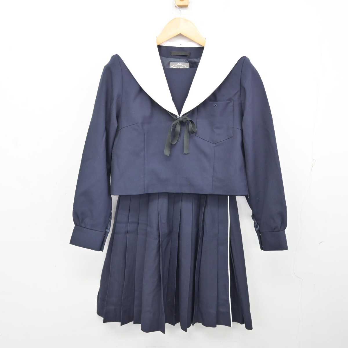 中古】愛知県 菊里高等学校 女子制服 2点 (セーラー服・スカート) sf073474 | 中古制服通販パレイド