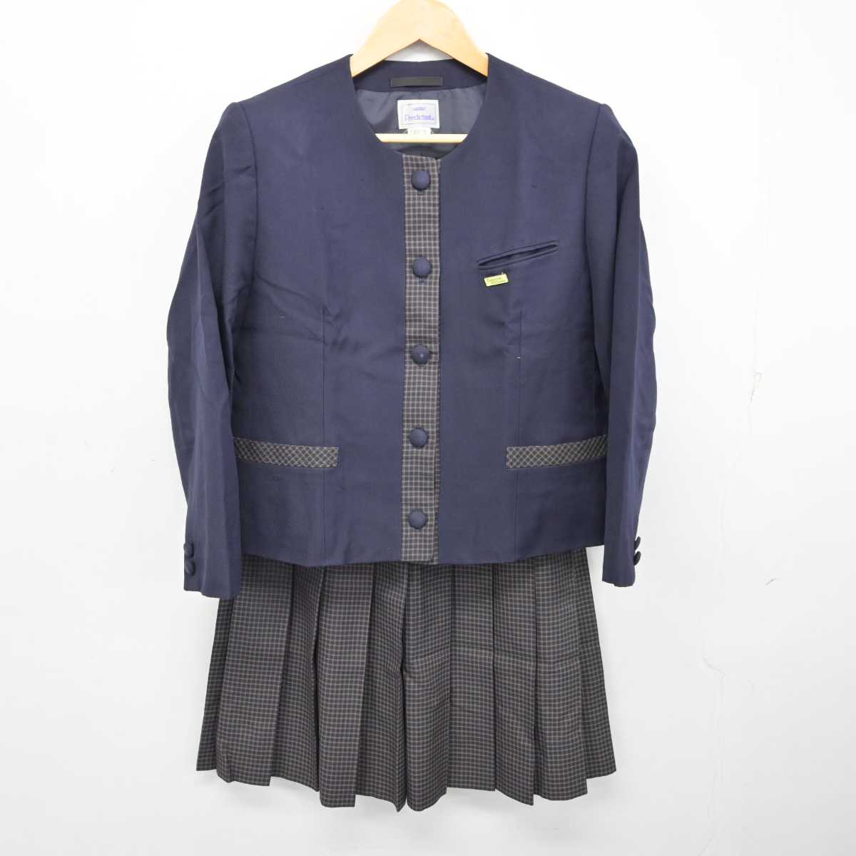 中古】福岡県 筑紫台高等学校 女子制服 2点 (ブレザー・スカート) sf074366 | 中古制服通販パレイド